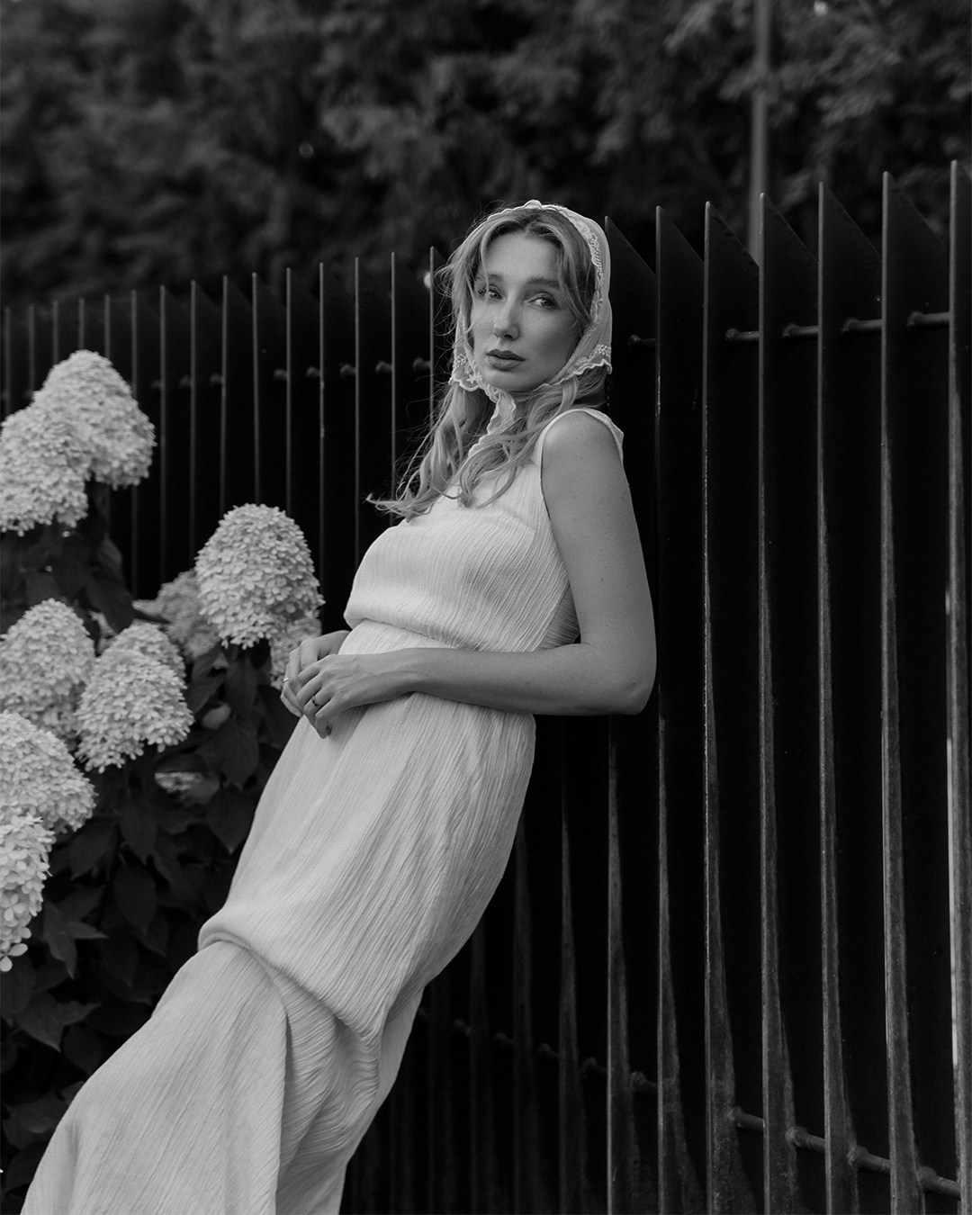 Катя и гортензии. Свадебный фотограф Краснодар Марина Зверева