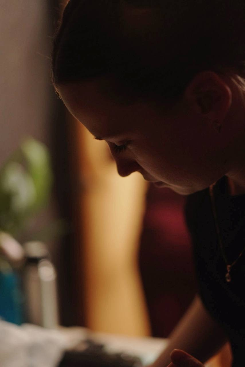 Полный метр «ЛИФТ В ПРОШЛОЕ». Фотограф, оператор и рилсмейкер в Москве — Ася Палагута