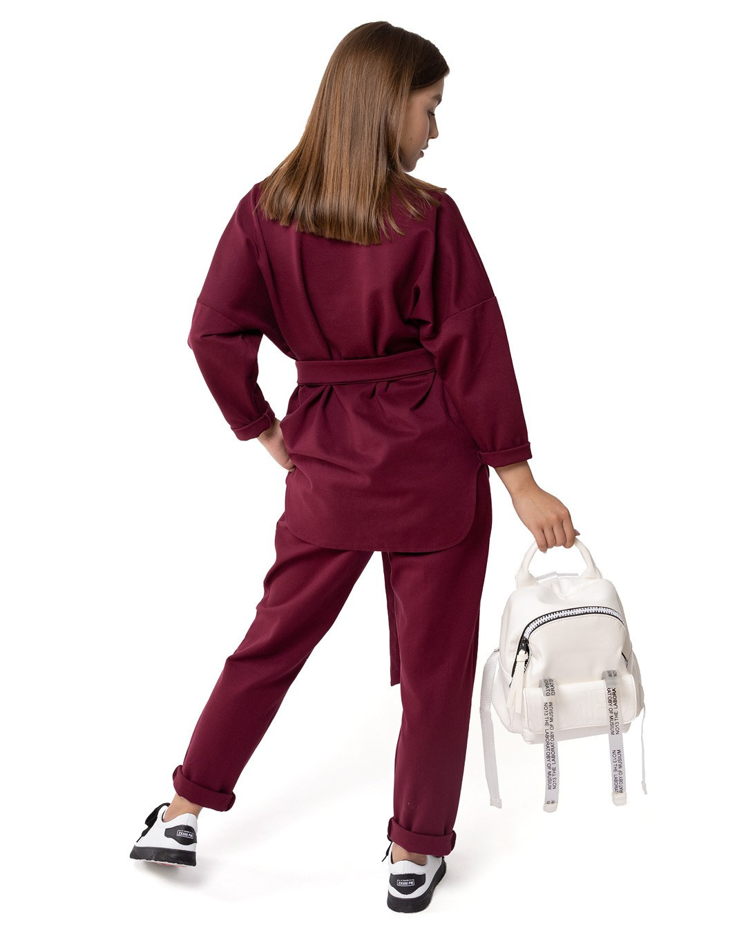 Каталожные фото одежды, сборные съемки для маркетплейсов Вайлдберриз, Новосибирск. Съемка фото и видео для маркетплейсов Вайлдберриз, Озон в Новосибирске