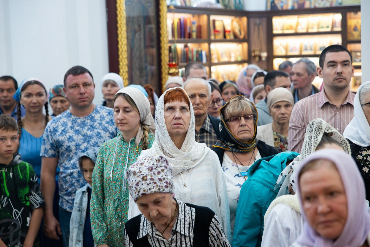 Архиерейское Богослужение в Неделю 4-ю по Пятидесятнице. Саратовское Северо-Западное благочиние