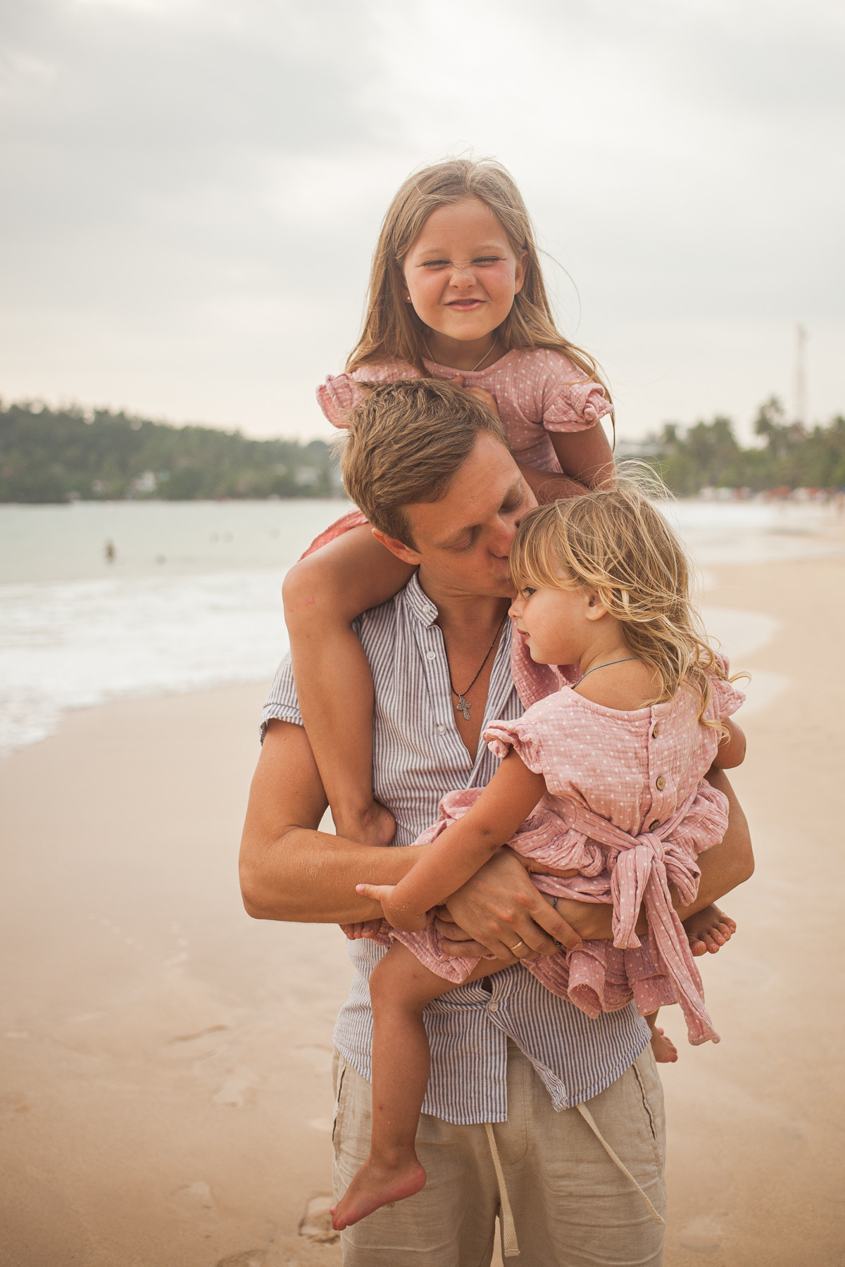 Natali and her family. Darin the photographer