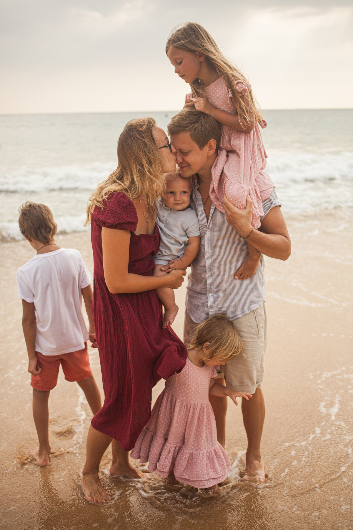 Natali and her family. Darin the photographer