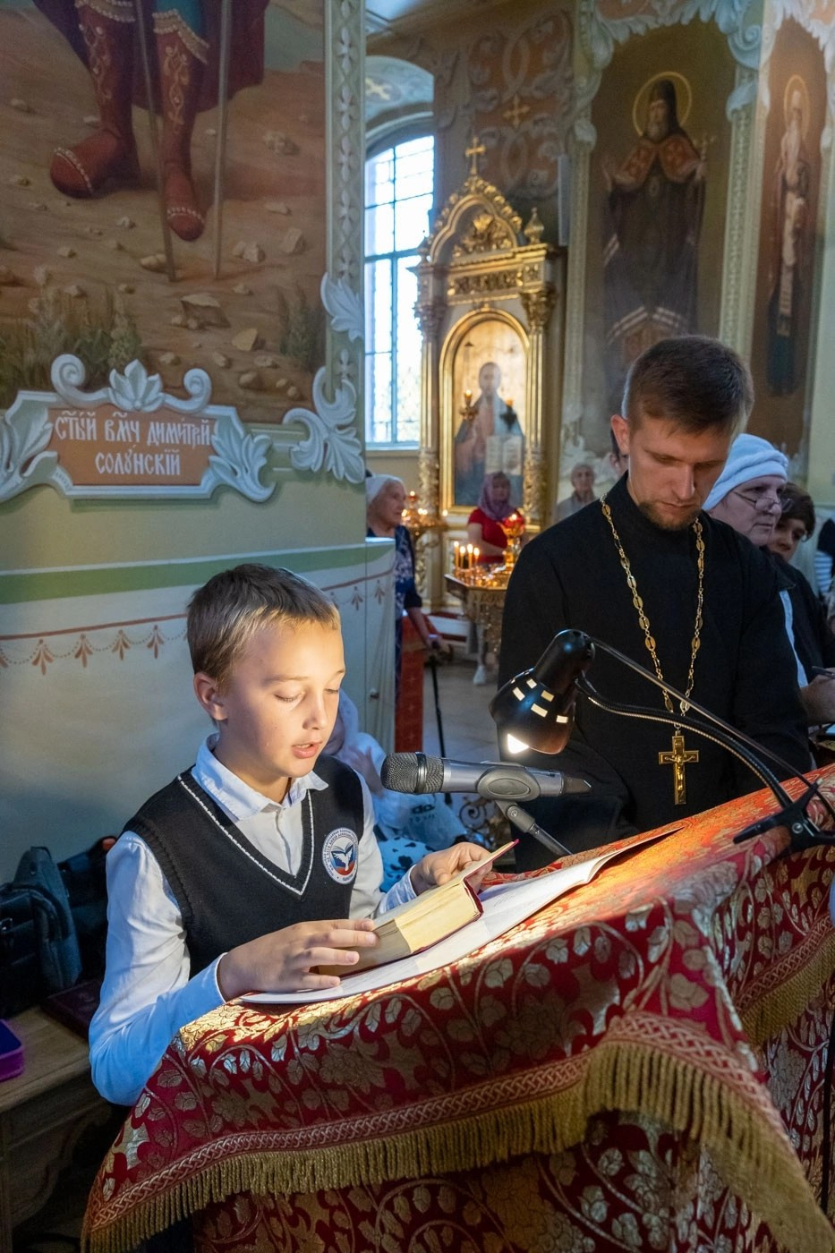 В КАНУН СОБОРА САРАТОВСКИХ СВЯТЫХ СОВЕРШЕНО СОБОРНОЕ АРХИЕРЕЙСКОЕ БОГОСЛУЖЕНИЕ. Саратовское Северо-Западное благочиние
