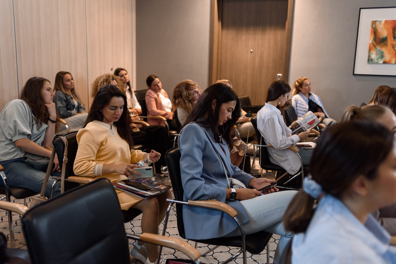 Презентация Donolux. Фотограф Дарья Мустафина, Тюмень