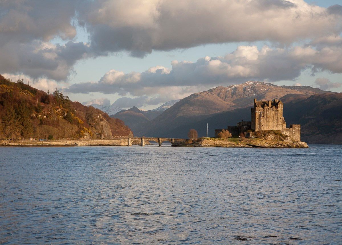 Шотландия, замок Eilean Donan. Фотограф Василий Буланов