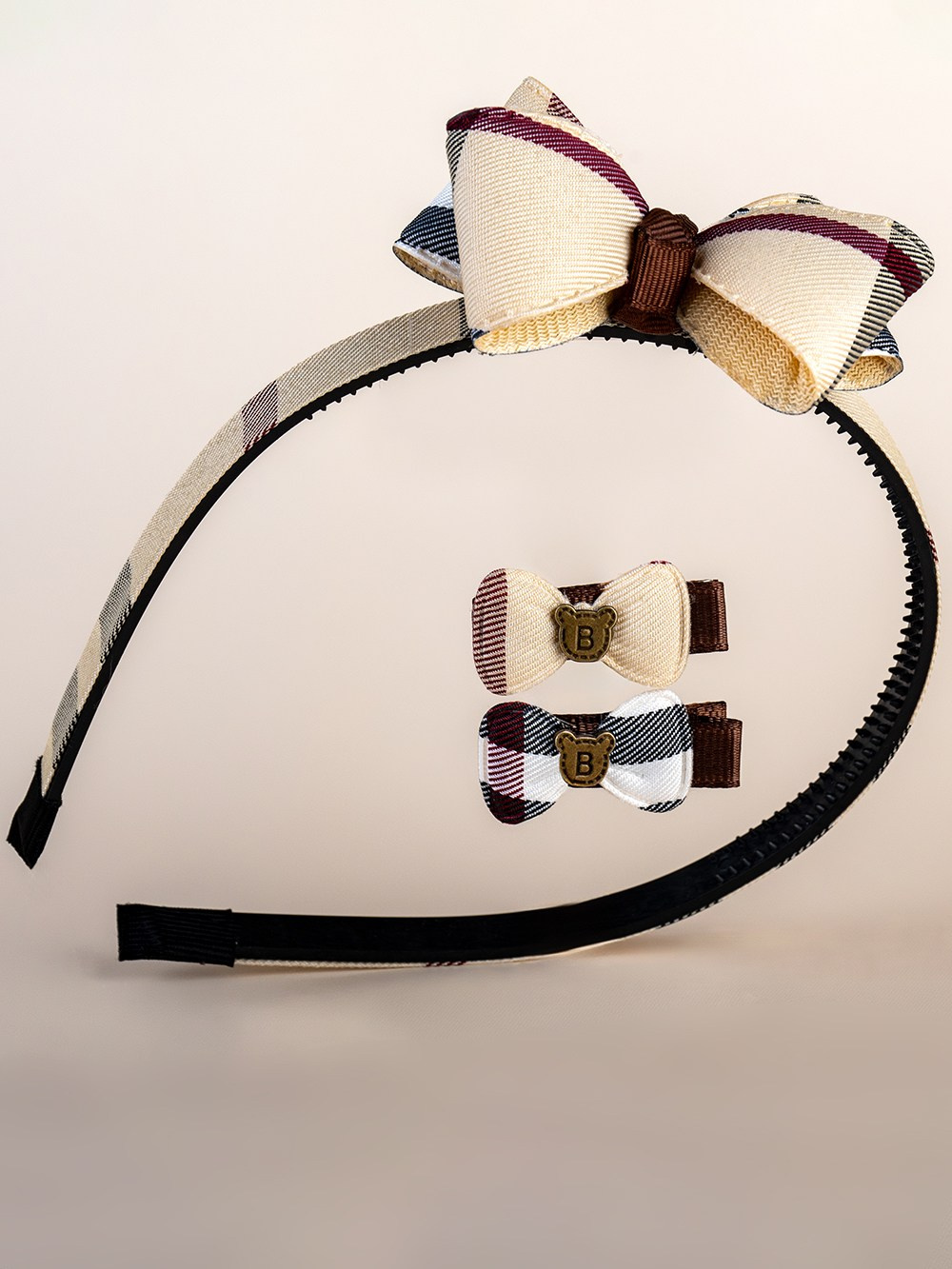 Украшение для головы. Предметный, рекламный, ювелирный фотограф в Москве