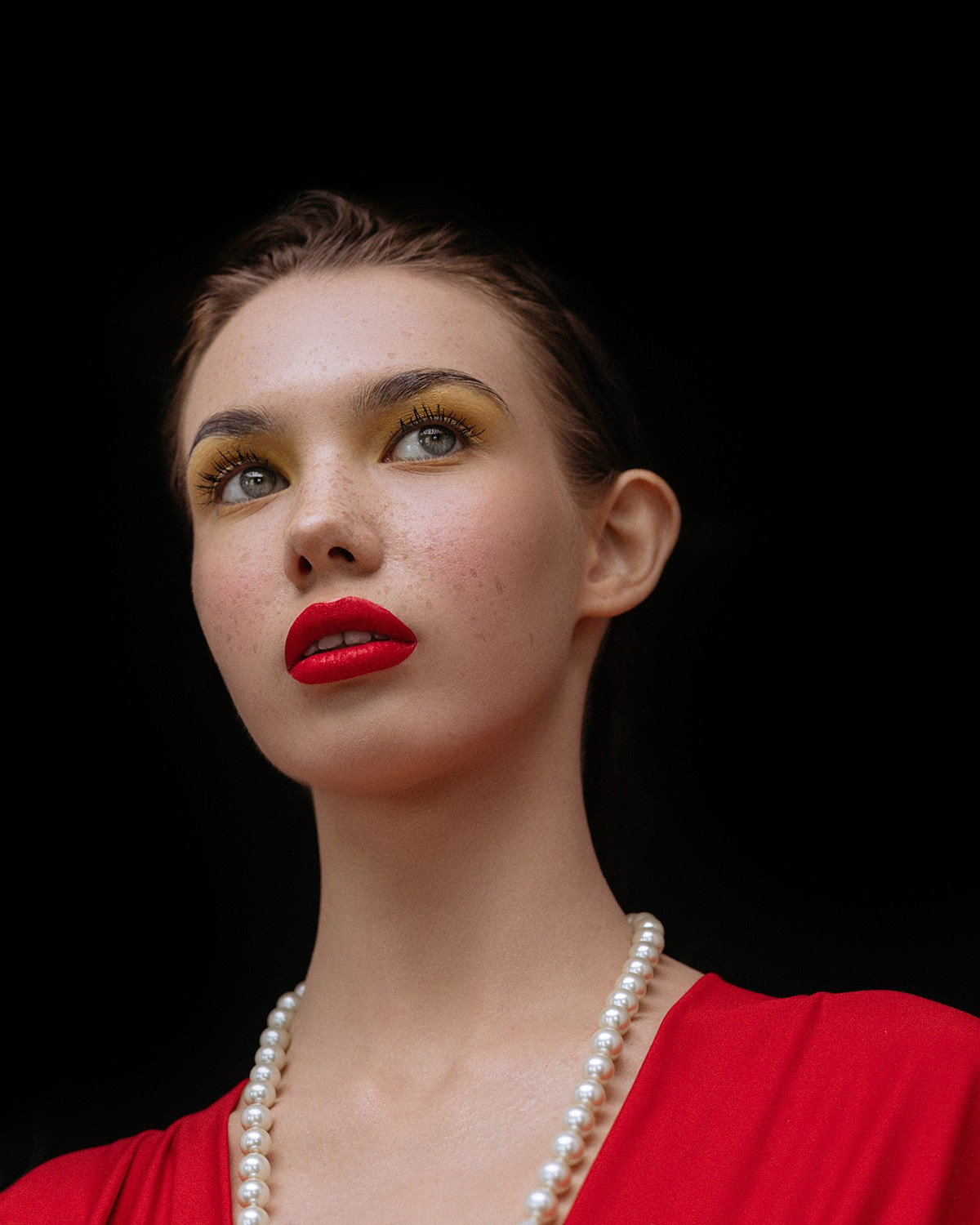 Профессиональная индивидуальная фотосессия. Сестры Карабаза. Фотографы и ретушеры в Москве и Санкт-Петербурге