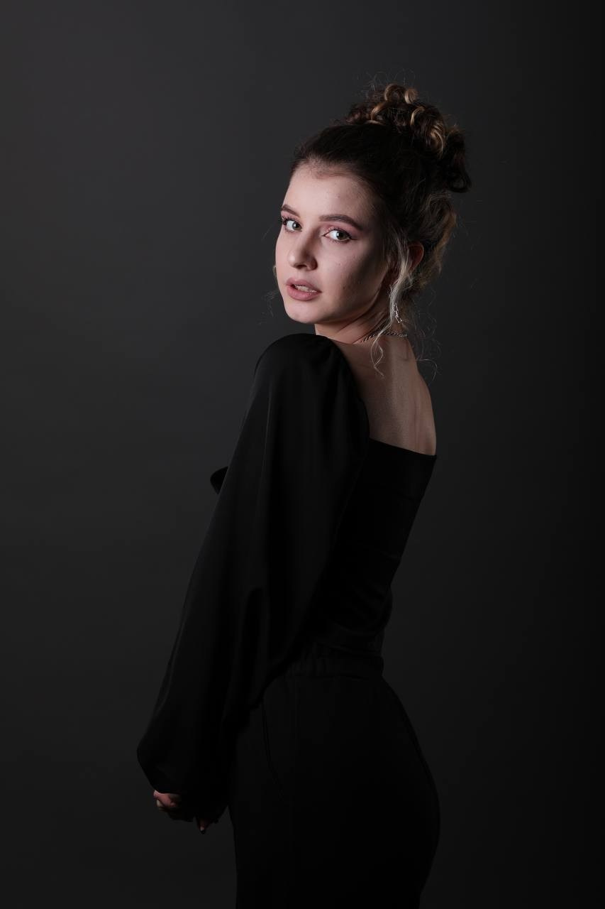 Студийная съемка. Фотограф Антон Белоусов