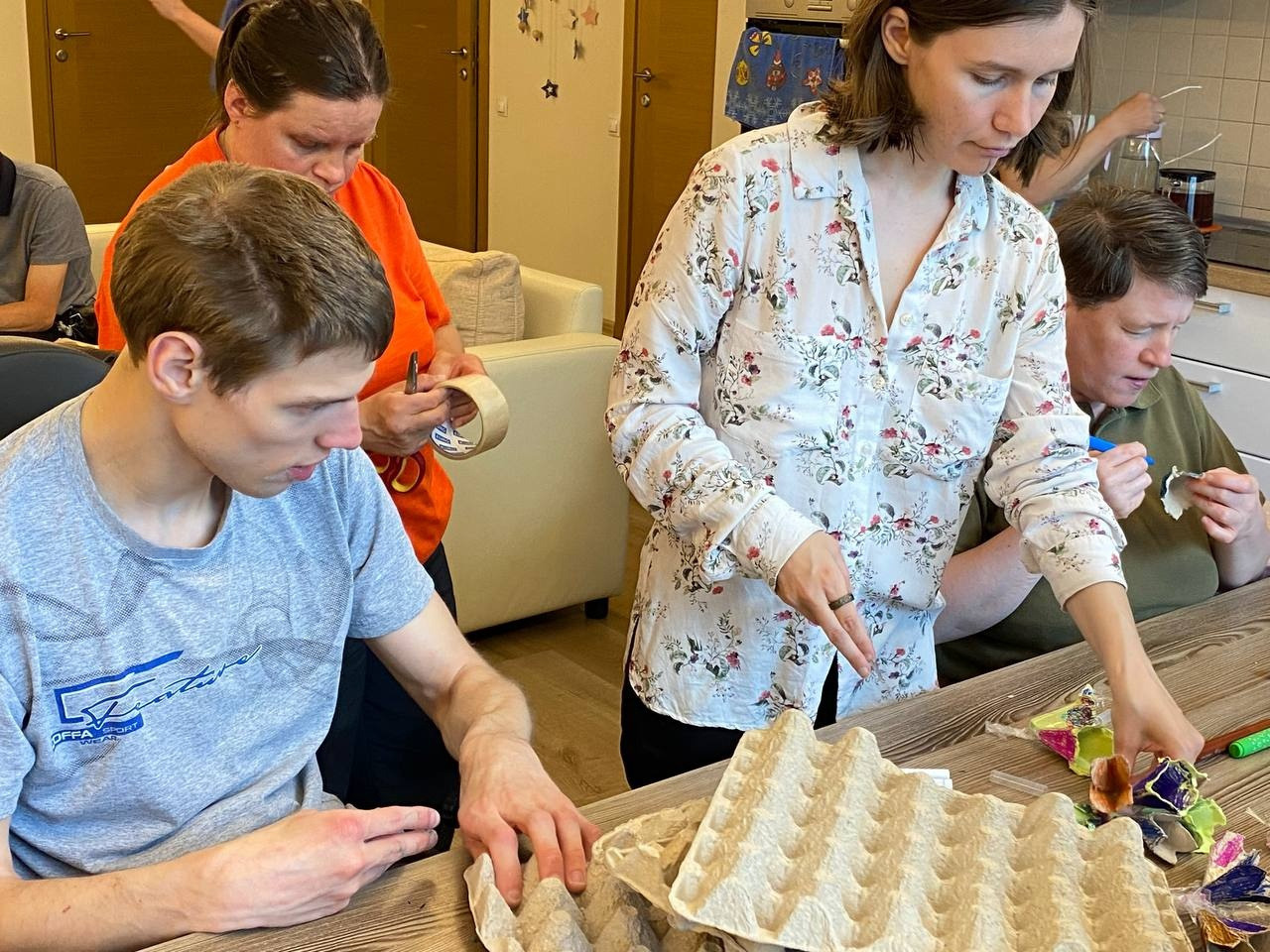 13 июня 2022 мастер-класс для взрослых подопечных ГАООРДИ. Алена Федорченко