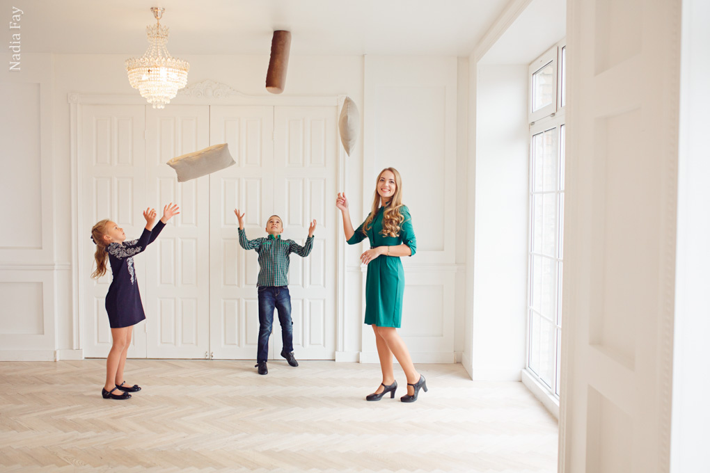 Леночка с сыночком и племяшкой. Nadia Fay