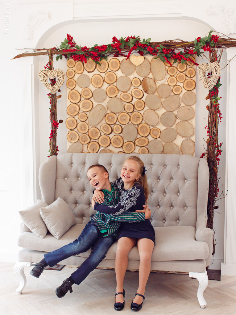 Леночка с сыночком и племяшкой. Nadia Fay