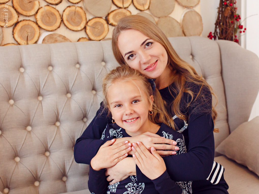 Леночка с сыночком и племяшкой. Nadia Fay