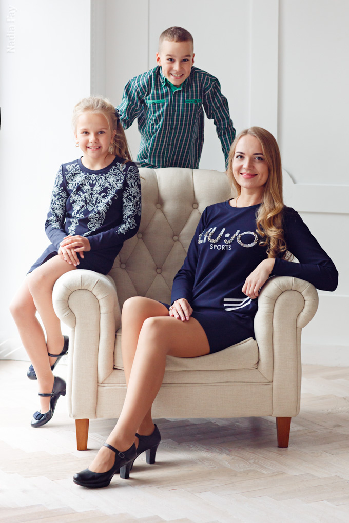 Леночка с сыночком и племяшкой. Nadia Fay