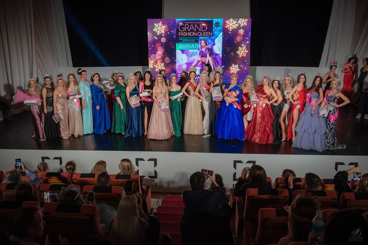 GrandFashionShow2024. Семейный и коммерческий фотограф в Сочи Александр Бодунов
