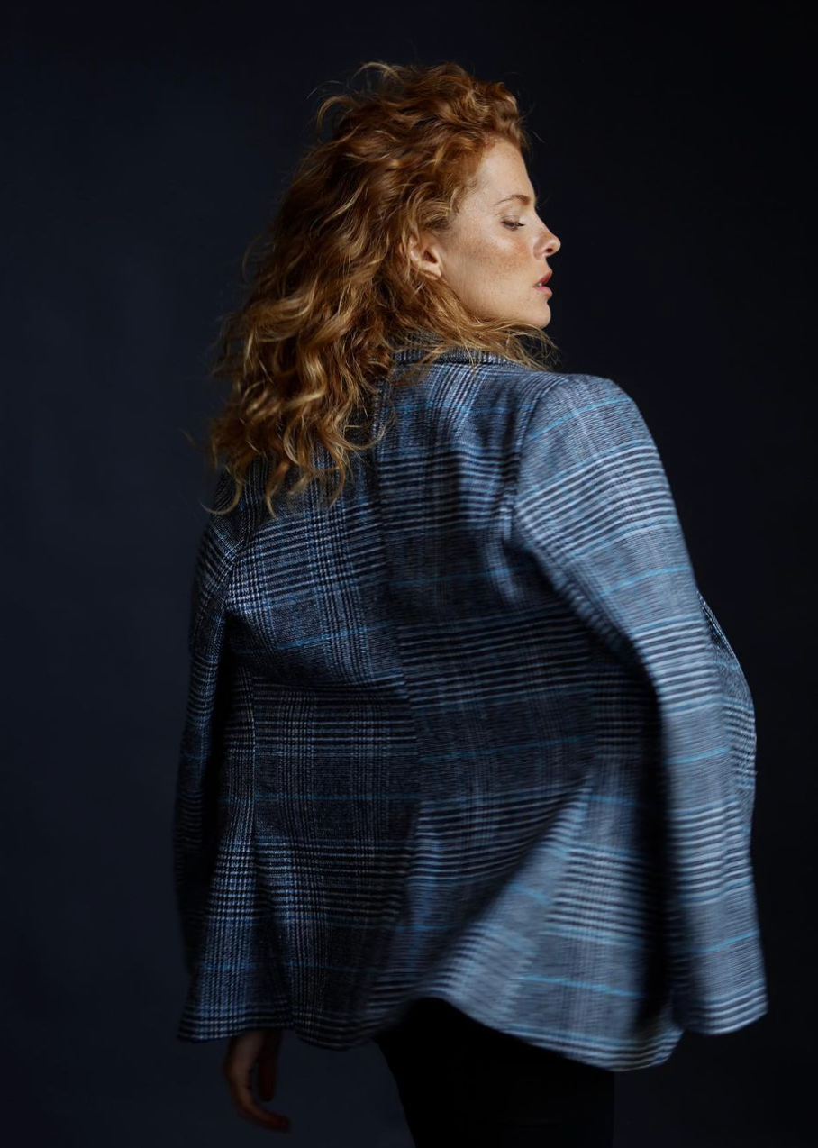 Студийная фотосессия в Москве, по отличной цене. Индивидуальный подход к каждому клиенту. Один из лучших фотографов в Москве - Егор Садовой 