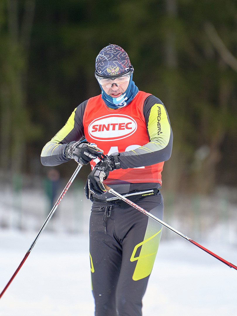 фотограф Андрей Богатов Ульяновск, Лыжная гонка SINTEC Group, портрет спорсмена