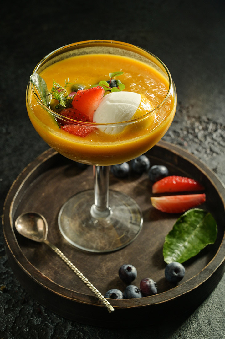 фотограф Андрей Богатов Сызрань, мороженное десерт с ягодами