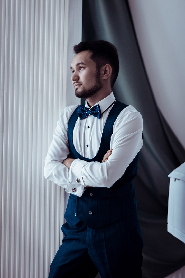 Свадебная фотосессия, стильный портрет жениха