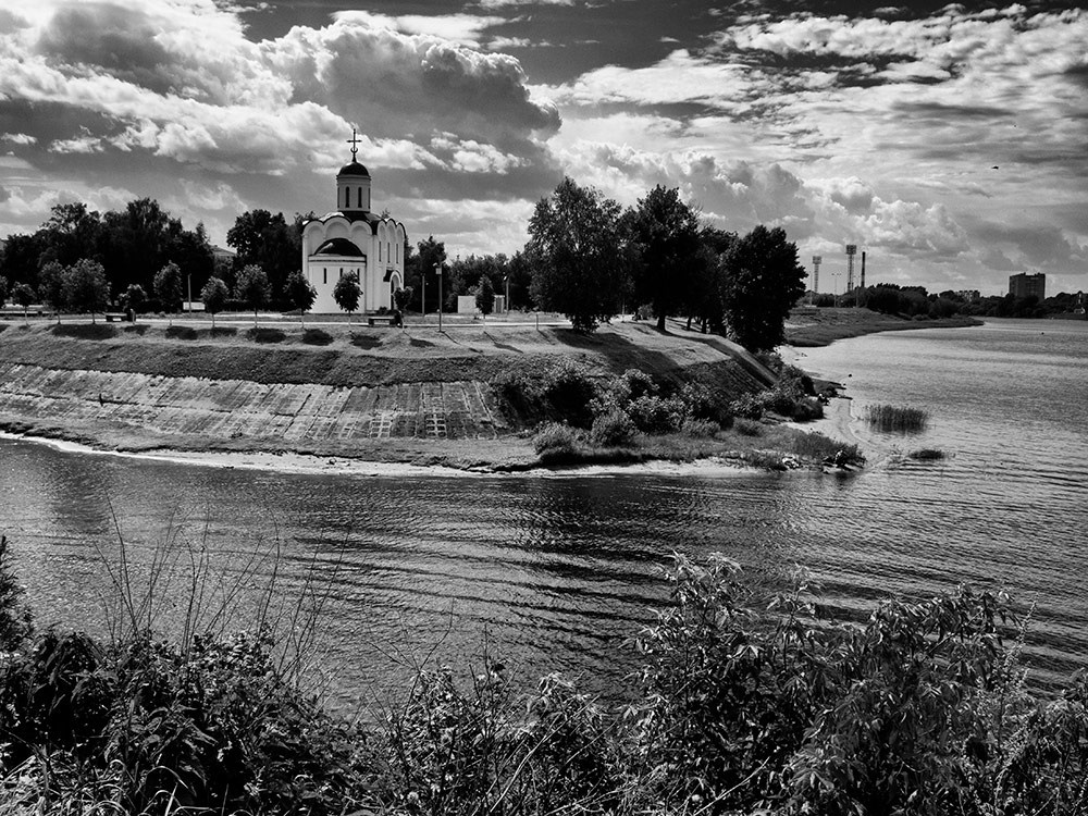 Monochrome. Elena Beregatnova. Documentary and art photographer