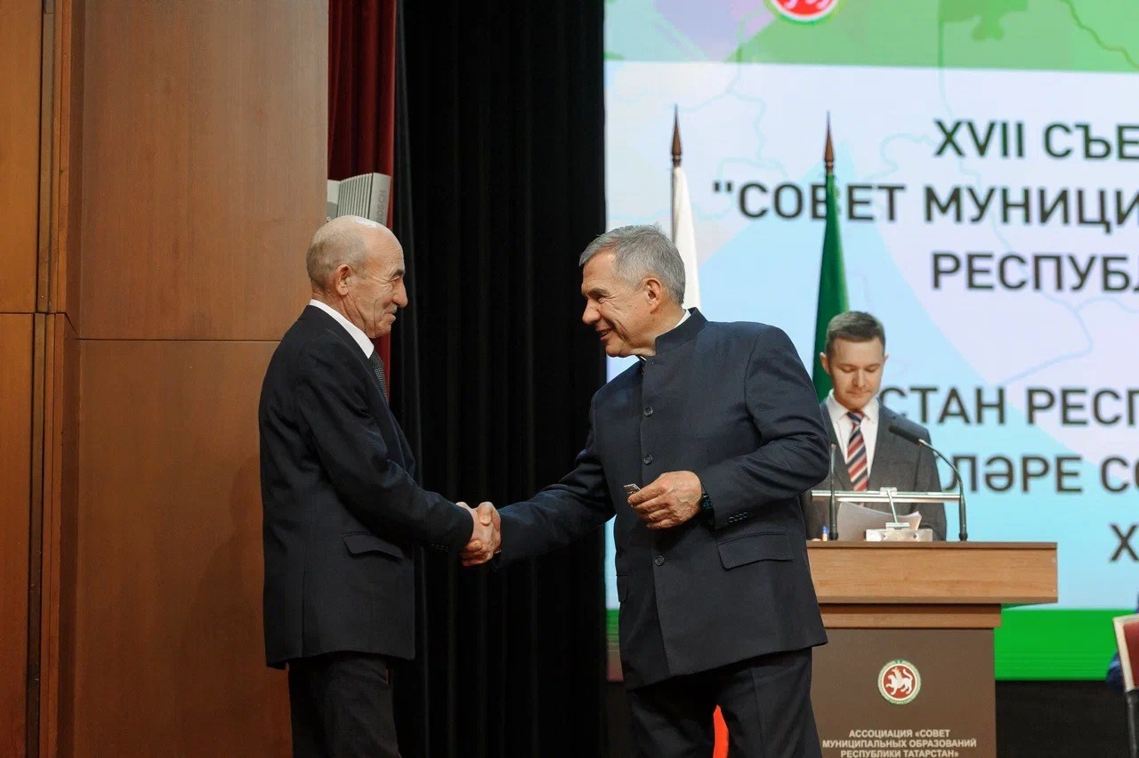 Совет муниципальных образований РТ. Фотограф Наиль Зоркий