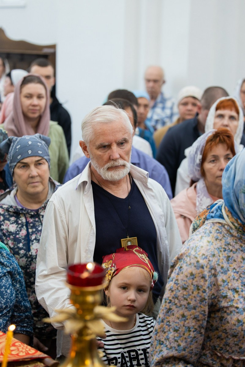 Архиерейское Богослужение в Неделю 4-ю по Пятидесятнице. Саратовское Северо-Западное благочиние