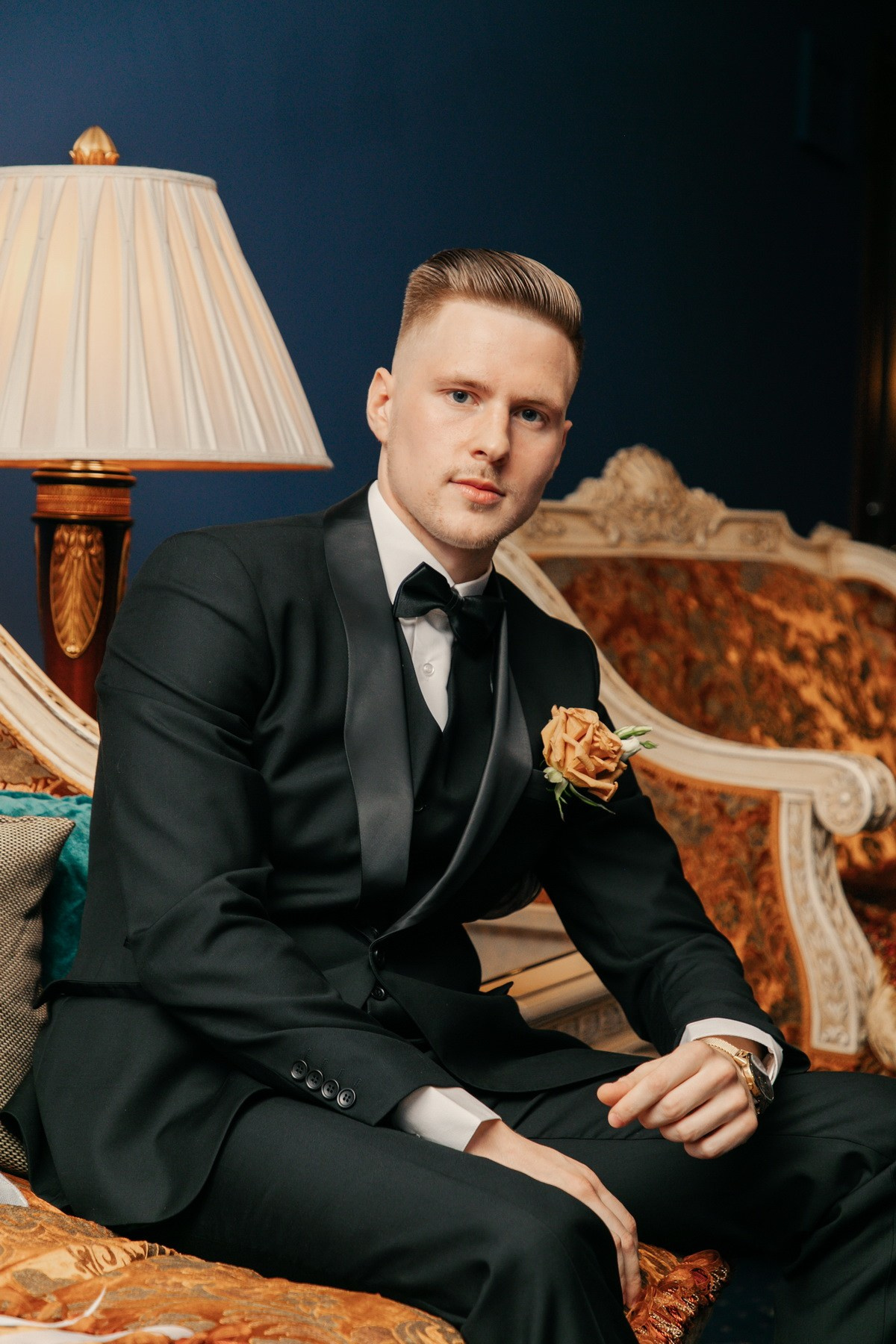 провести свадьбу в спб, какой торт выбрать на свадьбу, где заказать банкетный зал питер, лофт для проведения свадьбы какой, посоветуйте фотографа, посоветуйте визажиста, свадебный букет где купить спб санкт петербург