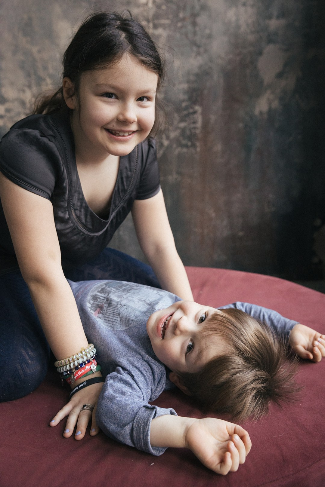 ДАША, ВАСЯ, ТУСЯ И НИКИТОС. Портретный фотограф Мария Муржа