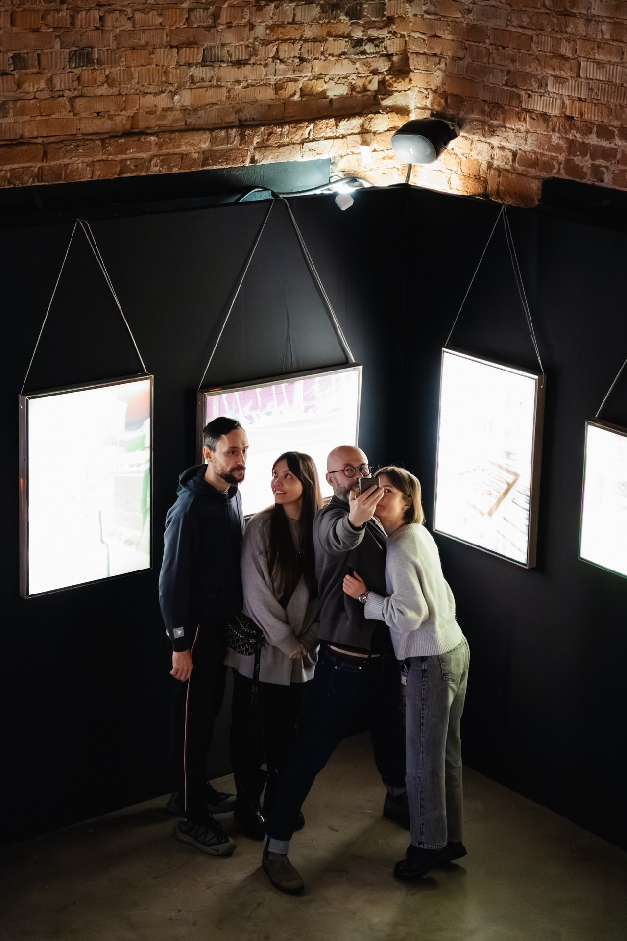 Кирилл Даровских. Выставка ART IS A TECHNOLOGY. Фотографы и Видеографы Night2Day Санкт-Петербург