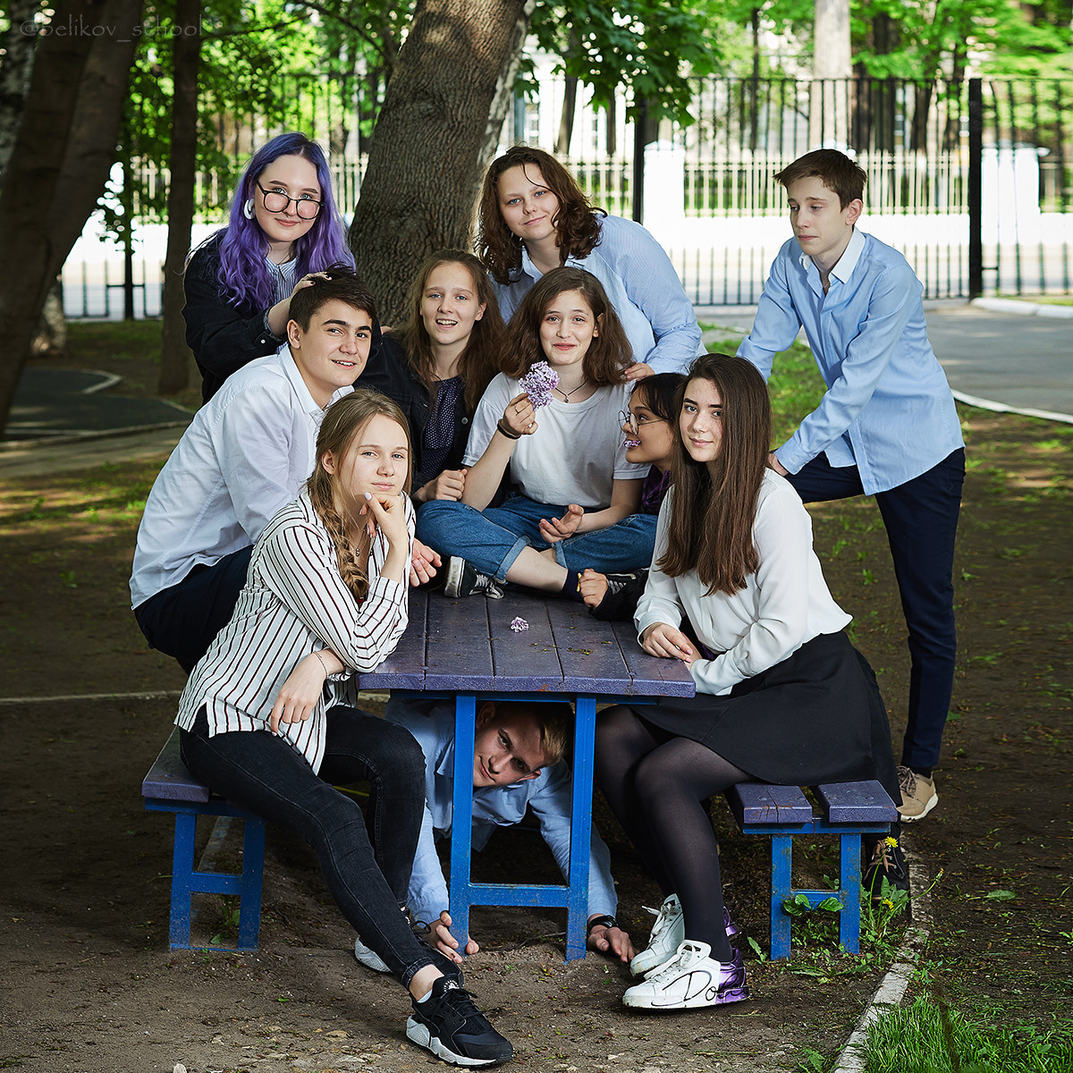 Школьные фотографии с друзьями. Школьный фотограф Сергей Беликов