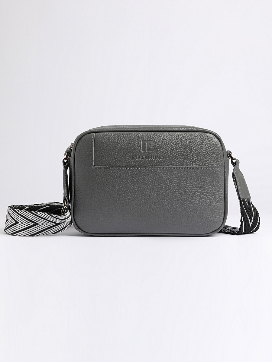 Съемка сумок в Москве. Предметный фотограф в Москве Вячеслав Тимошенко