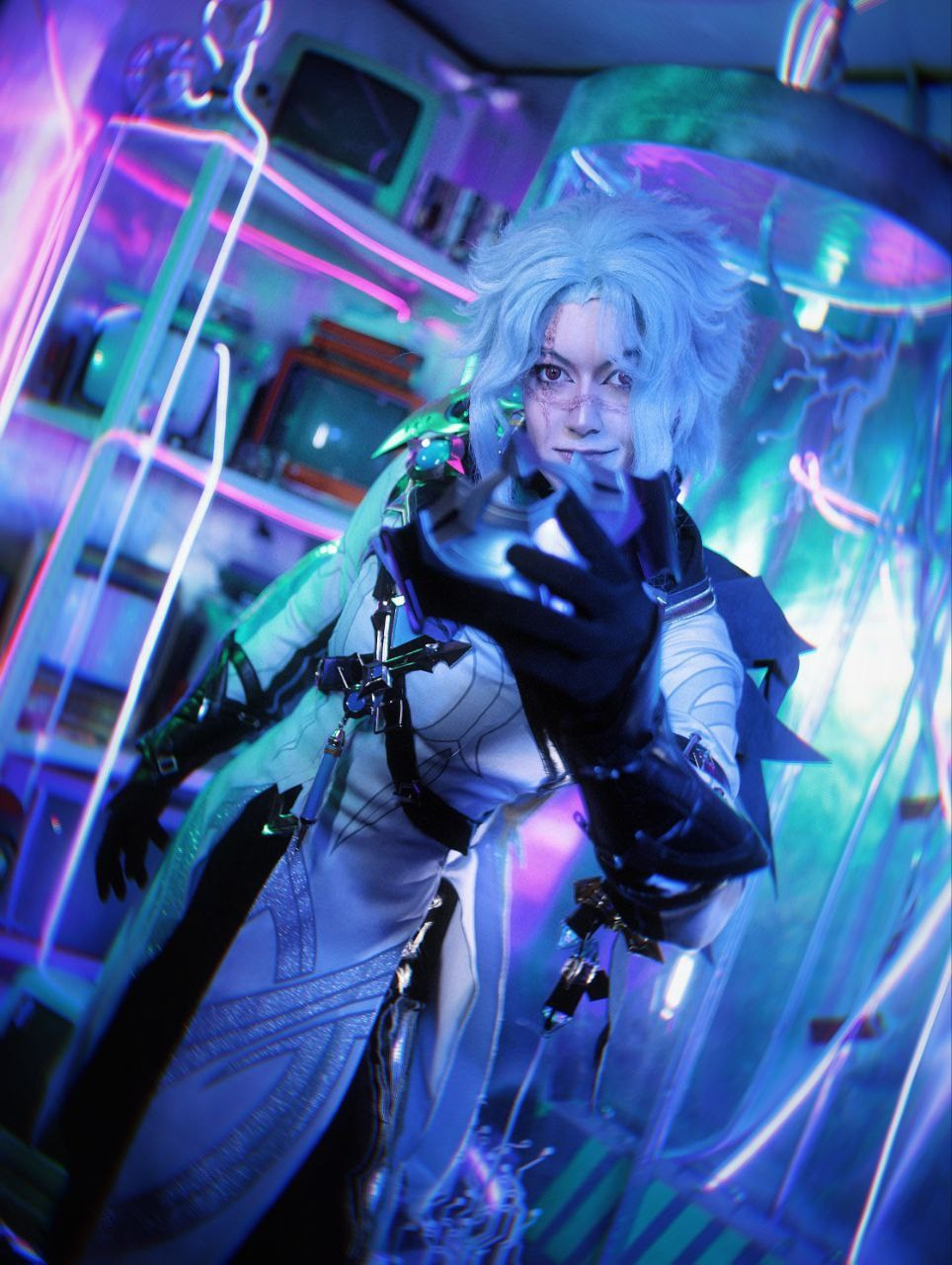 GENSHIN IMPACT: DOTTORE. Polaroud love