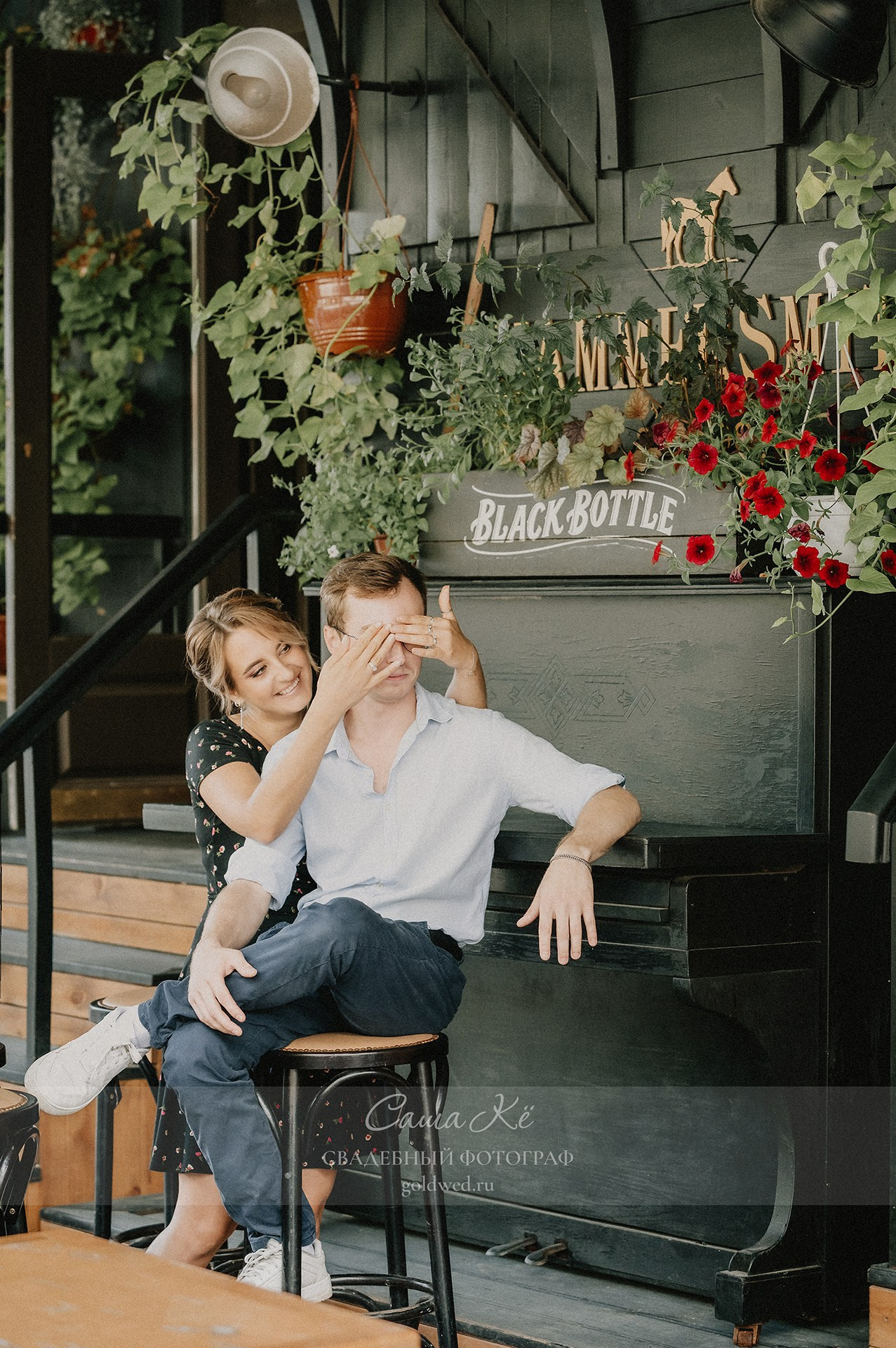 Профессиональная предсвадебная фотосессия в Новосибирске — любовь, нежность и романтика от Саши Кё. Свадебный, семейный и event фотограф в Новосибирске и Новосибирской области Саша Кё