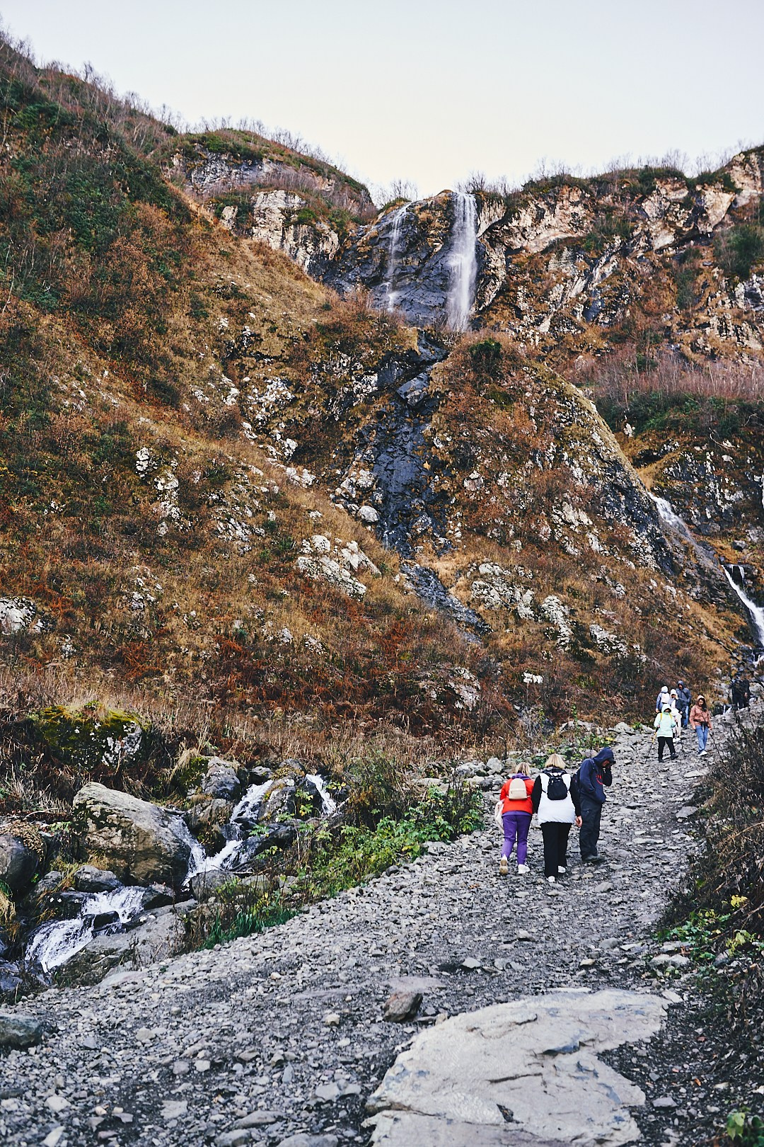 Фотографии с похода на водопад Поликария. Фотограф в Сочи Катя Гончарова