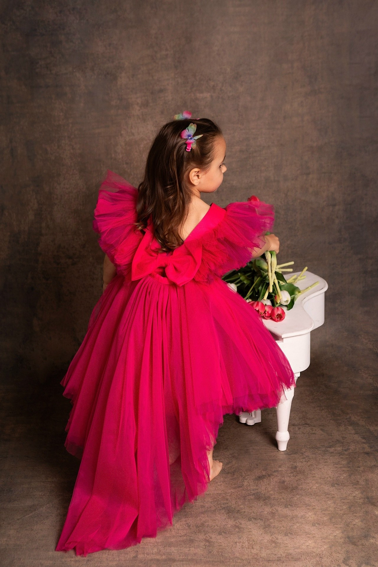 Фотозона с роялем. ФОТОГРАФ НА ГОДИК, БЕРЕМЕННОСТИ, НОВОРОЖДЕННЫХ, КРЕЩЕНИЯ МОСКВА