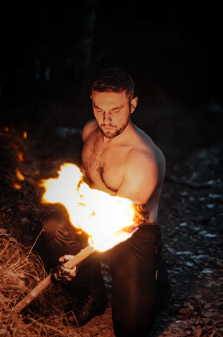 ФАКЕЛА. Портретный фотограф в Москве Антон Орлов