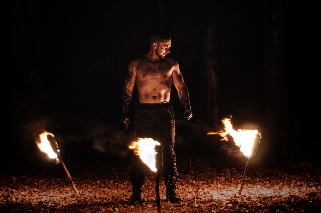 ФАКЕЛА. Портретный фотограф в Москве Антон Орлов