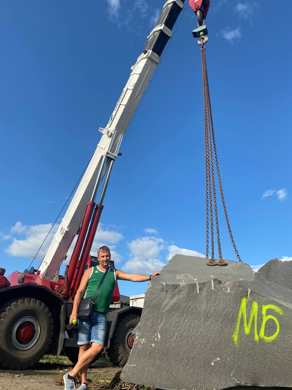 Петрозаводск. МБ Байковы. Гранит и камень из сердца Карелии