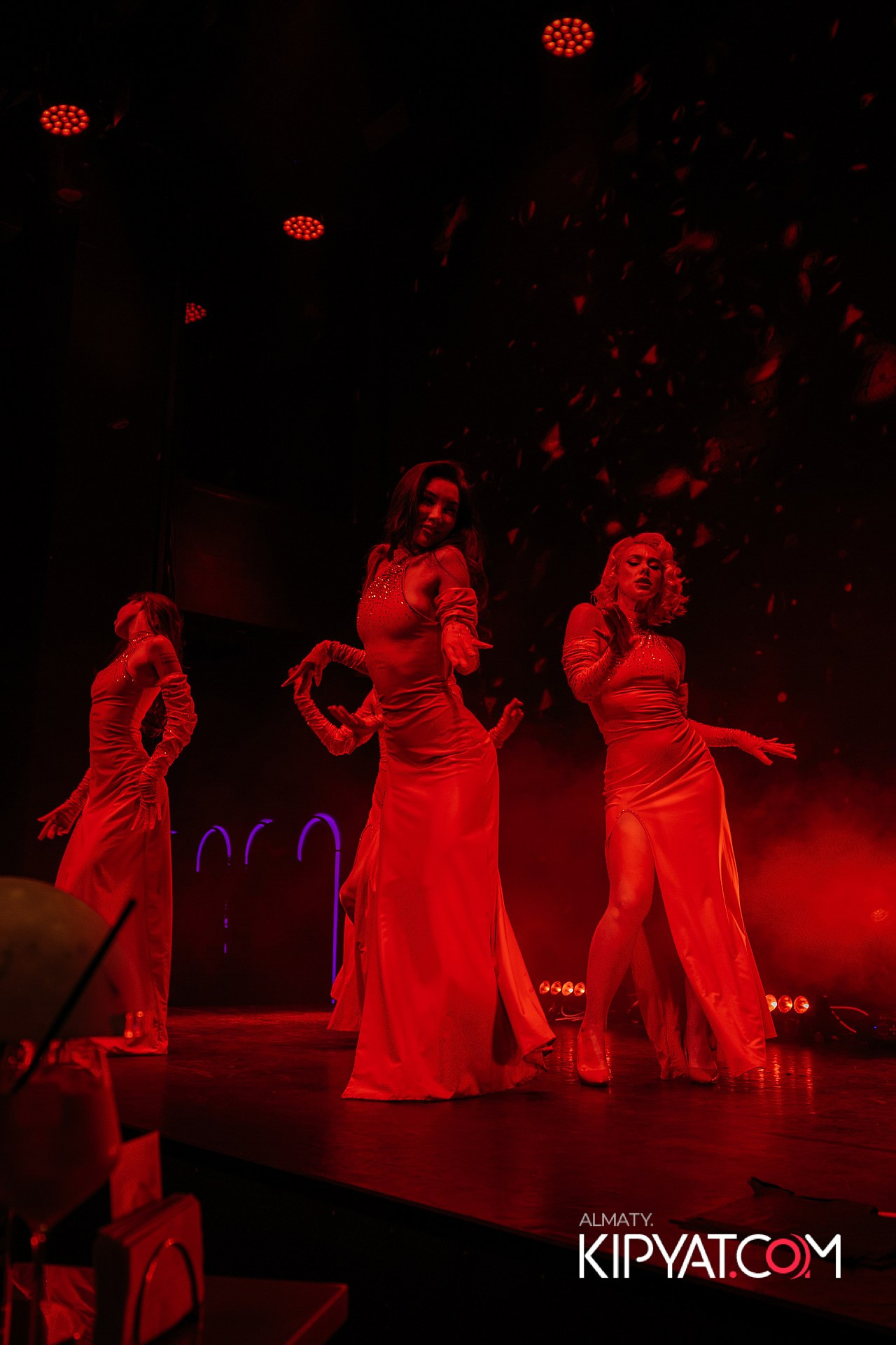 QUEEN. КИПЯТКОМ АЛМАТЫ!