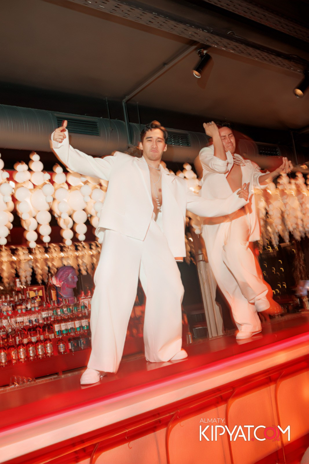 QUEEN. КИПЯТКОМ АЛМАТЫ!