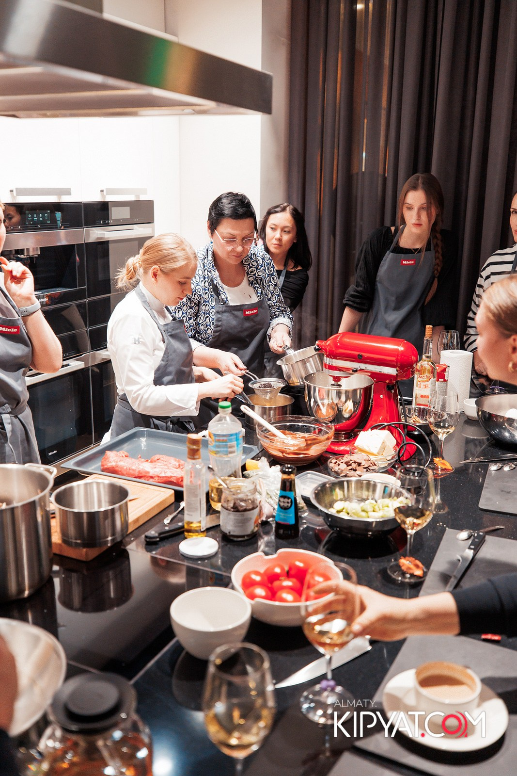 МАСТЕР-КЛАСС MIELE. КИПЯТКОМ АЛМАТЫ!