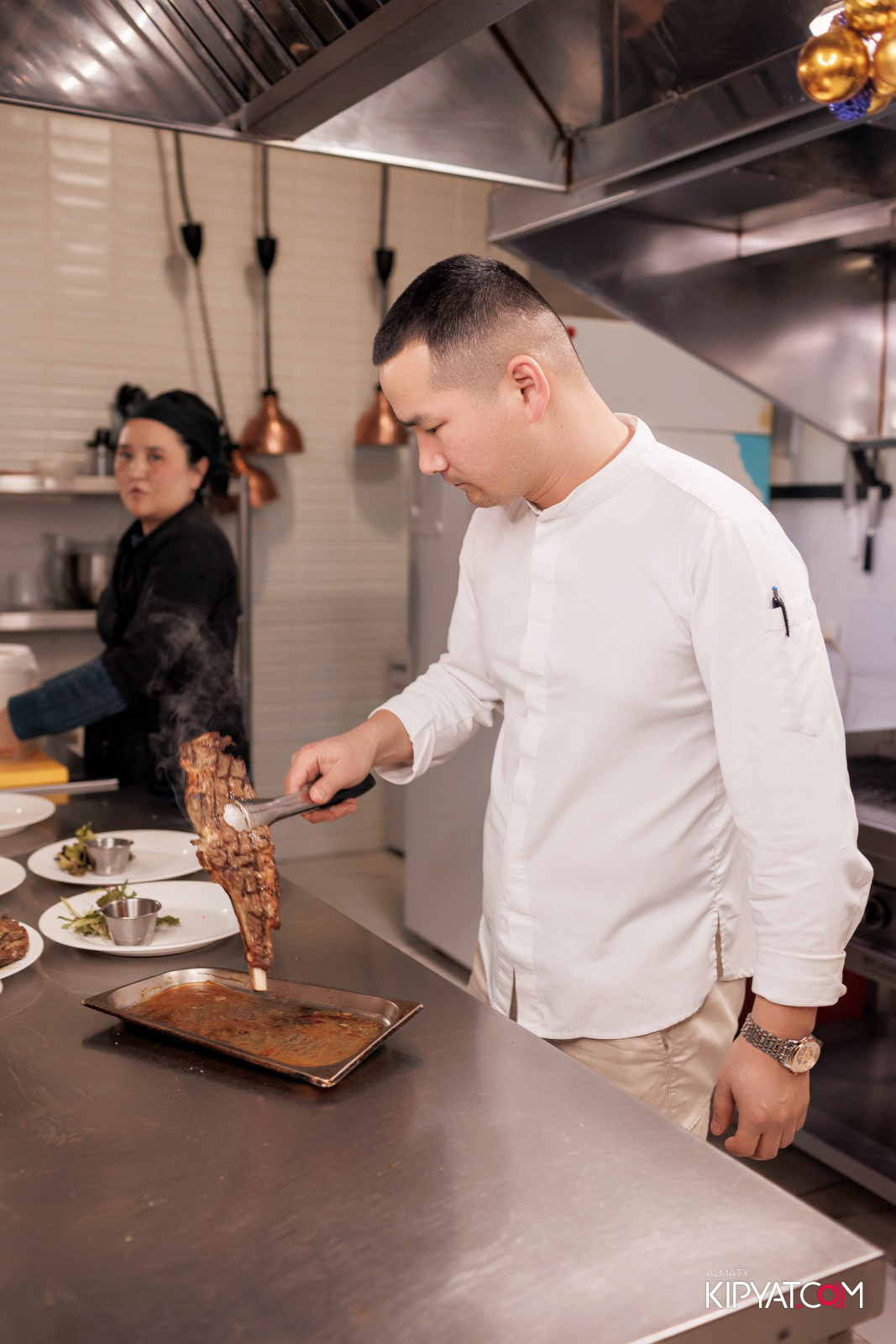 ARABIS НА ГАГАРИНА. КИПЯТКОМ АЛМАТЫ!