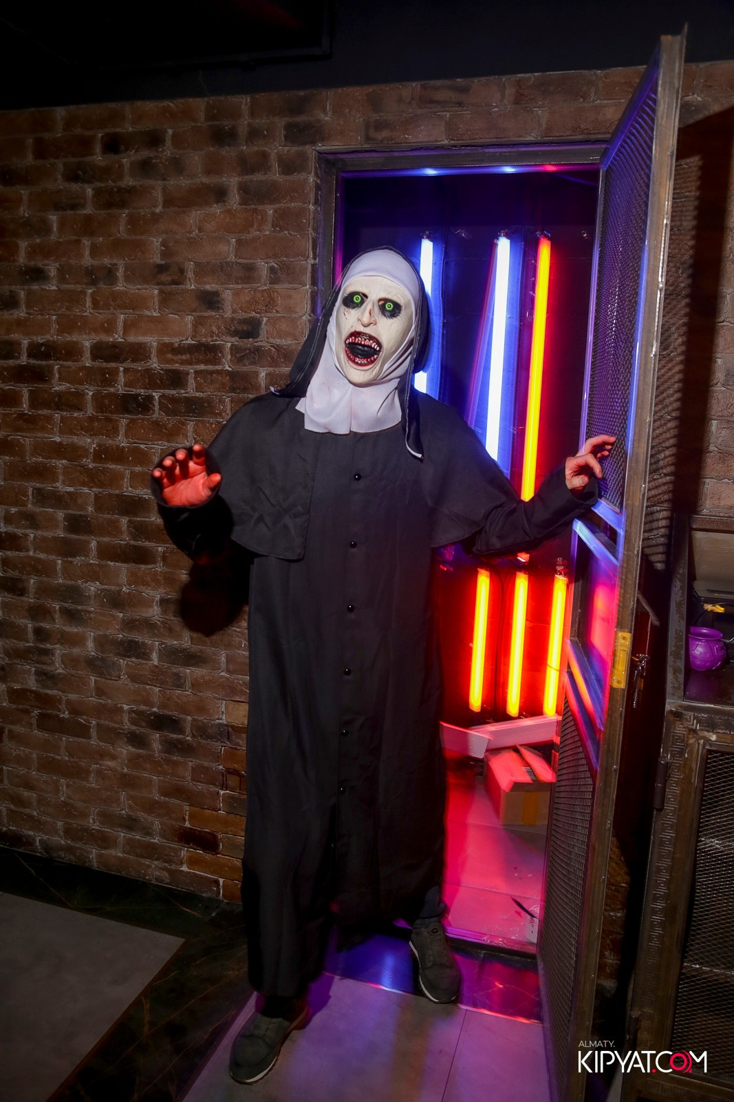 SPACE KARAOKE BAR. КИПЯТКОМ АЛМАТЫ!