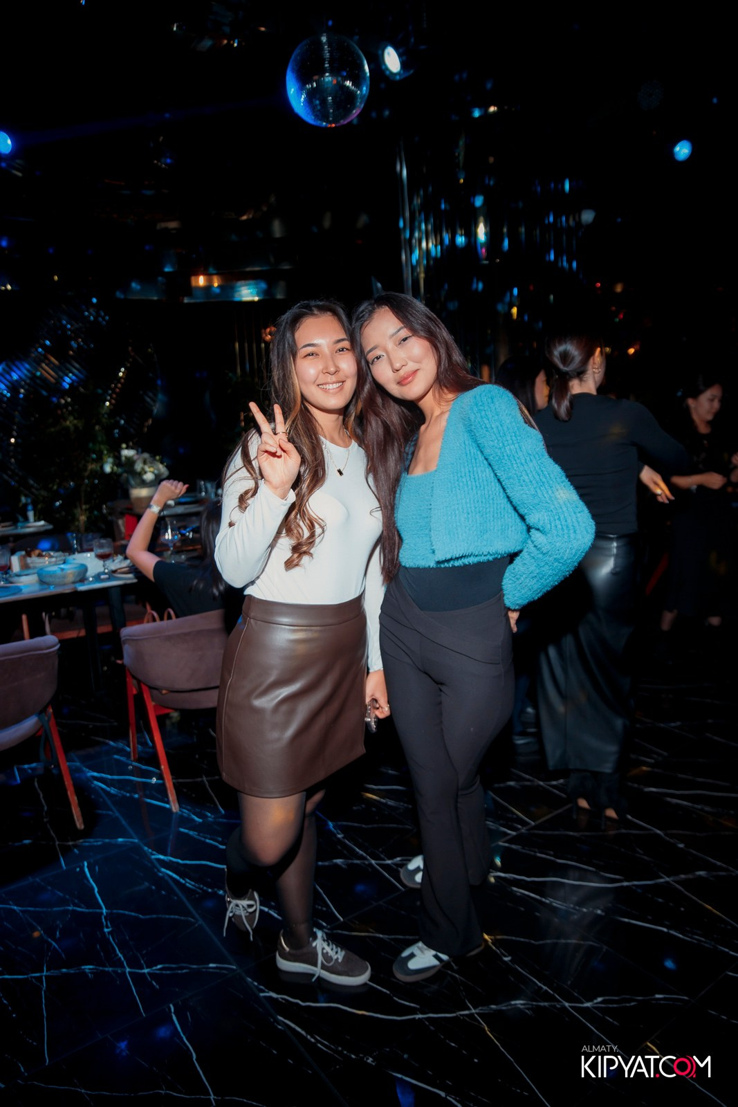 MOOD KARAOKE & TERRACE. КИПЯТКОМ АЛМАТЫ!