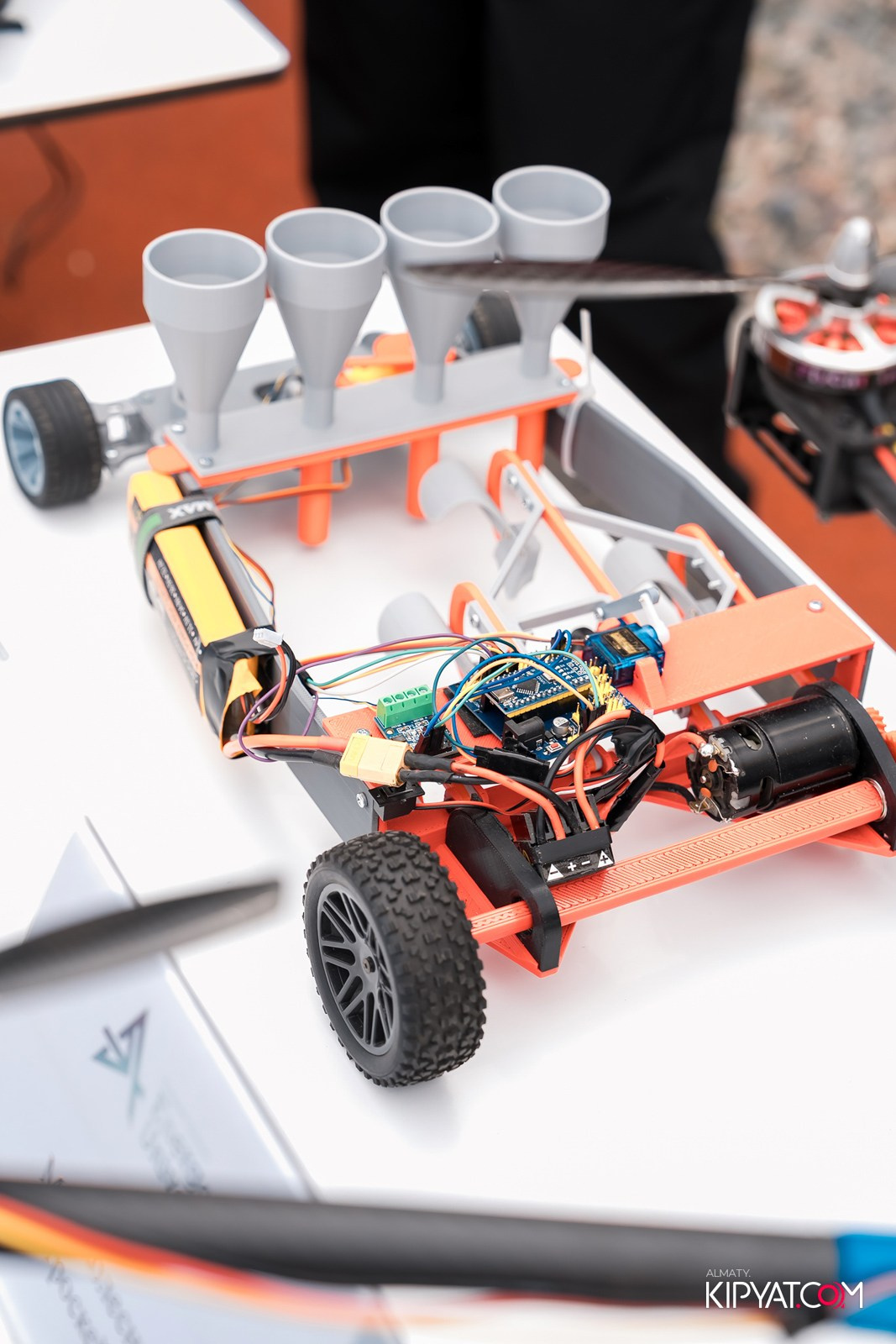 50 ЛЕТ — АЛМАТИНСКИЙ УНИВЕРСИТЕТ ЭНЕРГЕТИКИ И СВЯЗИ. КИПЯТКОМ АЛМАТЫ!