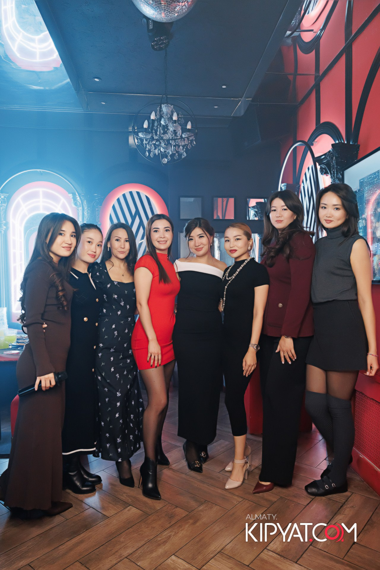 ЗАЯ, НА БИС. КИПЯТКОМ АЛМАТЫ!