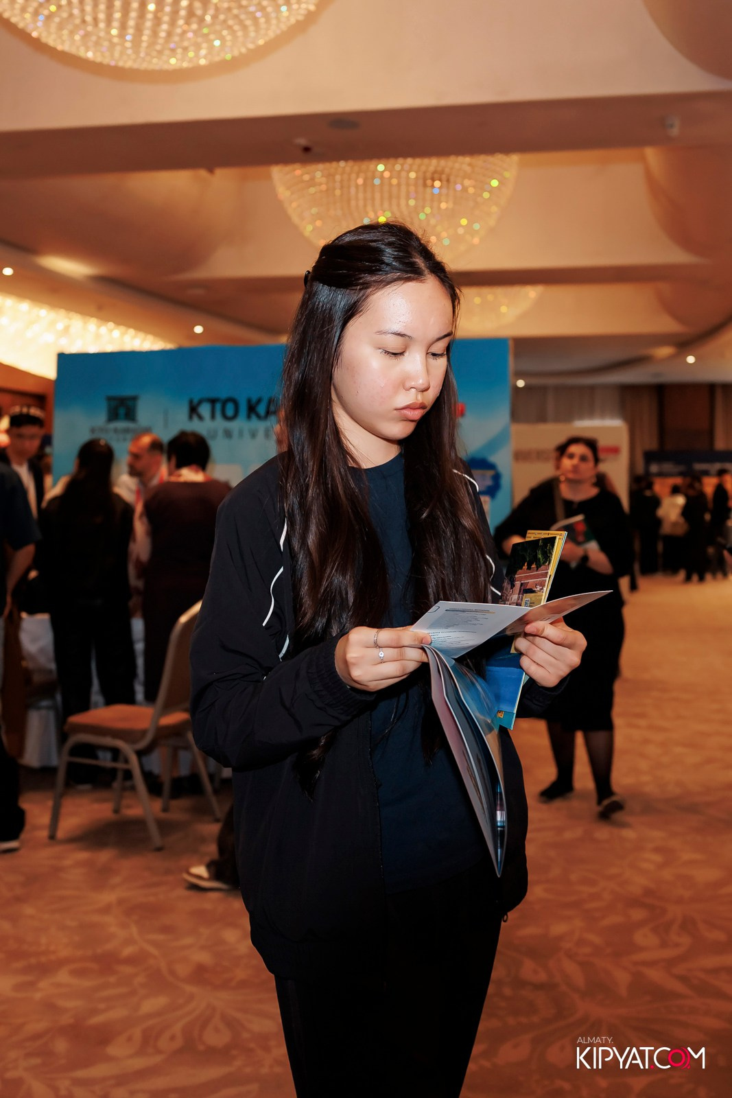 ВЫСТАВКА ТУРЕЦКИХ УНИВЕРСИТЕТОВ. КИПЯТКОМ АЛМАТЫ! Фотосъемка мероприятий в Алматы