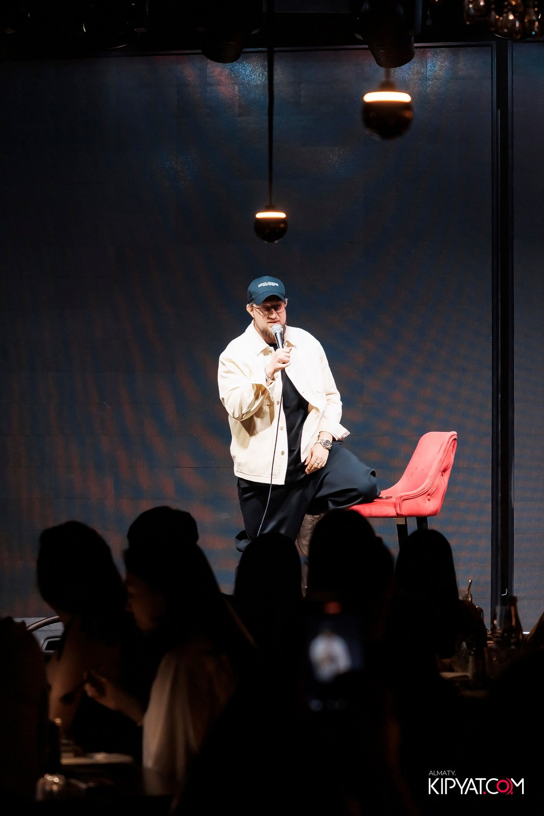 STAND UP КОНЦЕРТ АЛЕКСАНДРА МЕРКУЛЬ. КИПЯТКОМ АЛМАТЫ! Фотосъемка мероприятий в Алматы