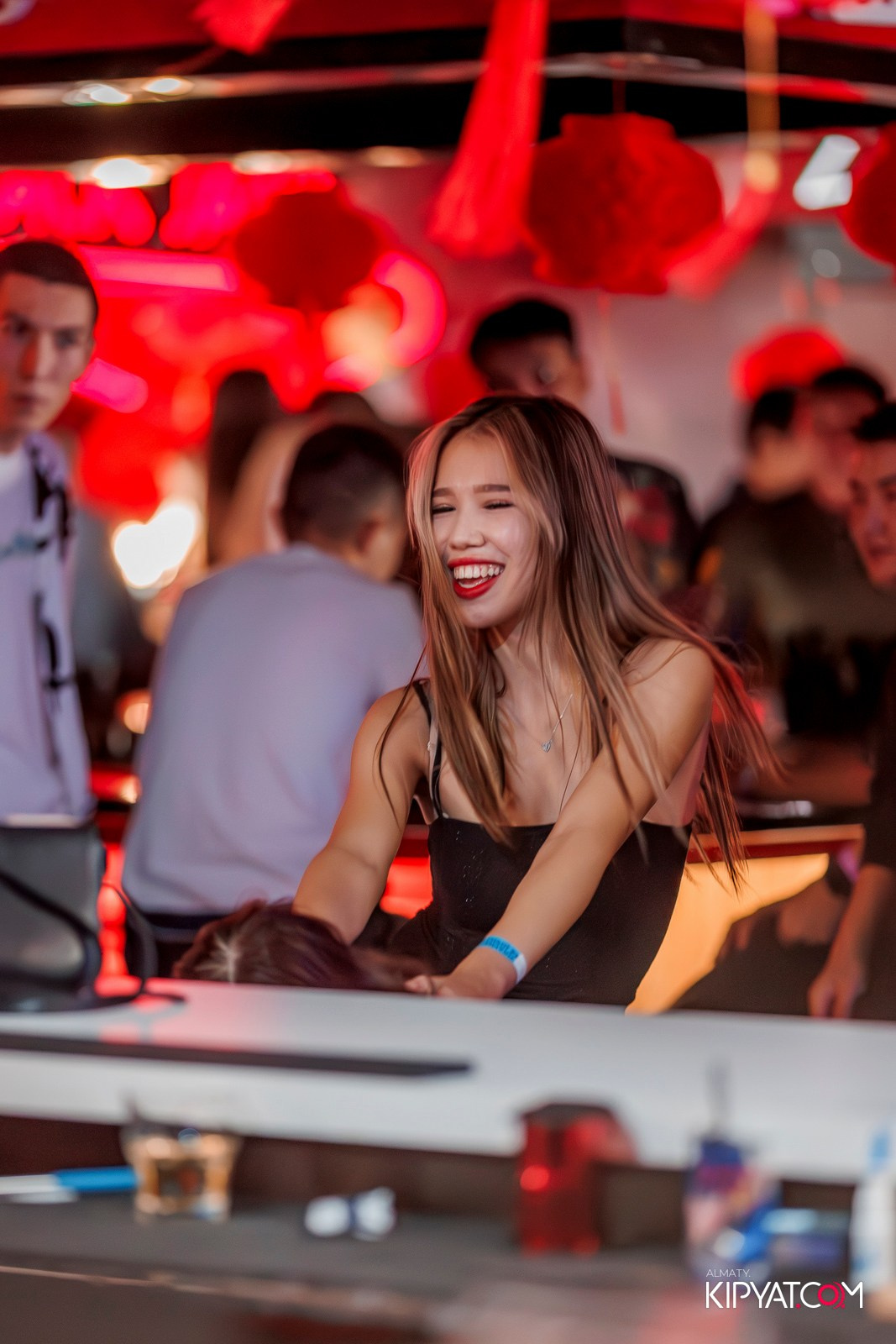 BHB. КИПЯТКОМ АЛМАТЫ!