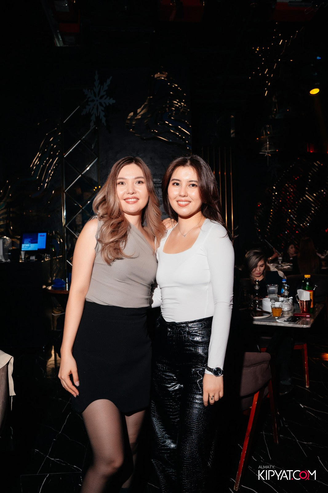 MOOD KARAOKE & TERRACE. КИПЯТКОМ АЛМАТЫ!