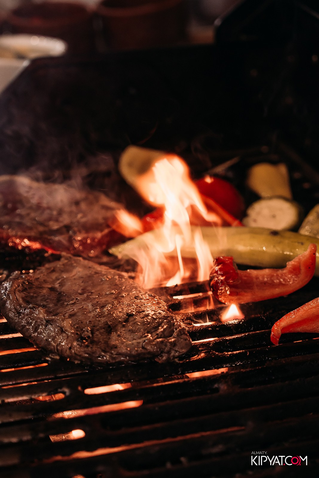 ОТКРЫТИЕ ЛЕТНЕЙ ТЕРАССЫ В РЕСТОРАНЕ ЛАРИСС ИВАННУ ХАЧУ. КИПЯТКОМ АЛМАТЫ!